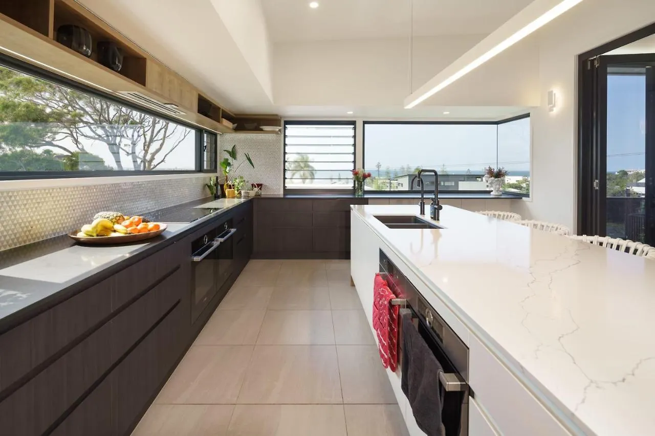 Holiday home Moffat Beach Modern Oasis With Pool Caloundra